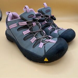 Keen Women’s Breast Cancer Trail Shoes, Women’s EU 39, EUC